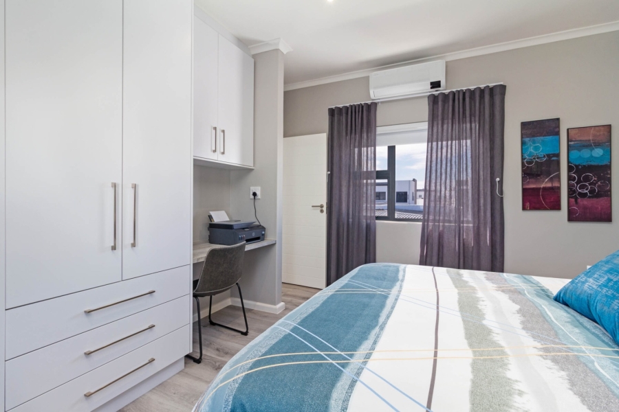 3 Bedroom Property for Sale in Sandown Western Cape